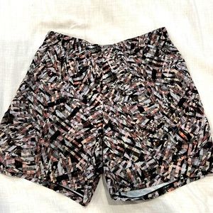 Lululemon Pace Breaker Linerless shorts 7”